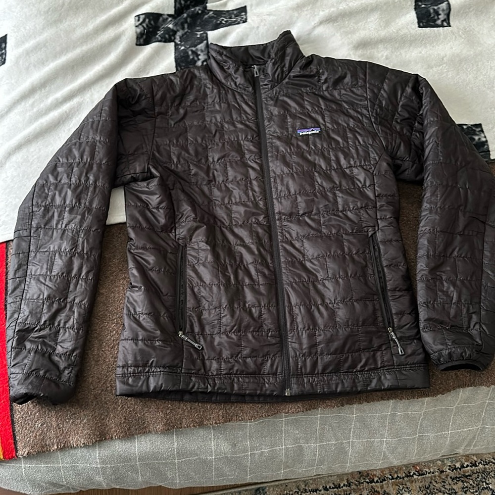 Patagonia nano puff jacket - black